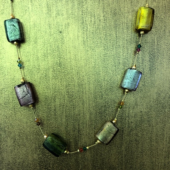 Beautiful & colorful 17” gold necklace with 7 different metallic glass b… - Picture 5 of 9